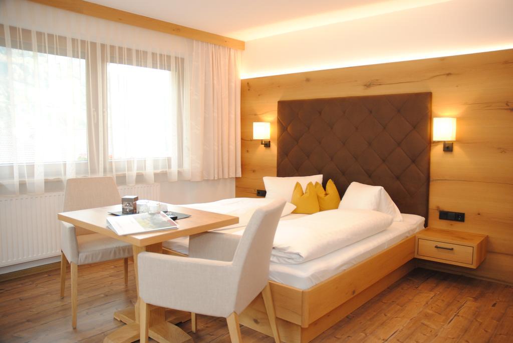 Gaestehaus Pirker Φίνκενμπεργκ Εξωτερικό φωτογραφία